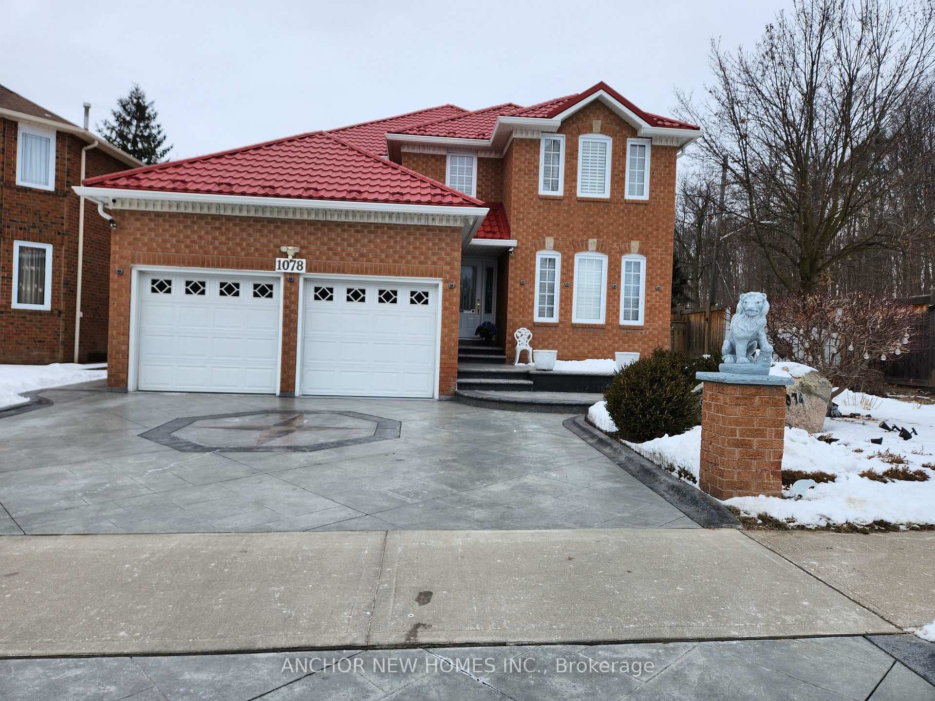 1078 Ceremonial(Basement) Drive photo 1