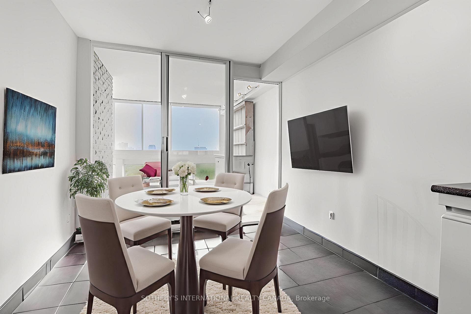 240 Heath Street Unit 1403 photo 8