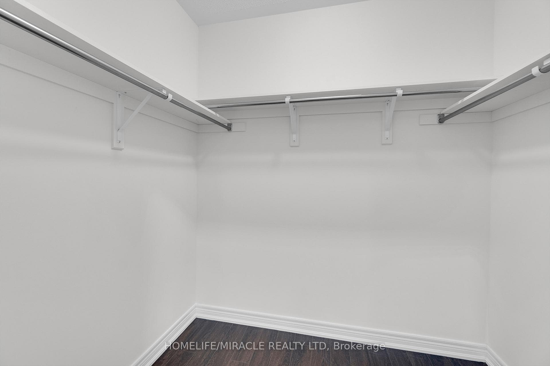 249 Chippewa Avenue photo 33