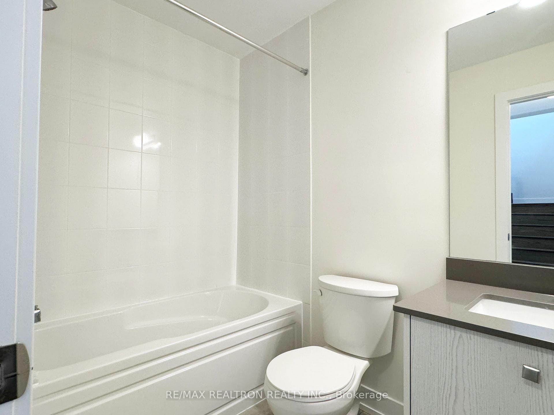 6 Sayers Lane Unit 5 photo 13