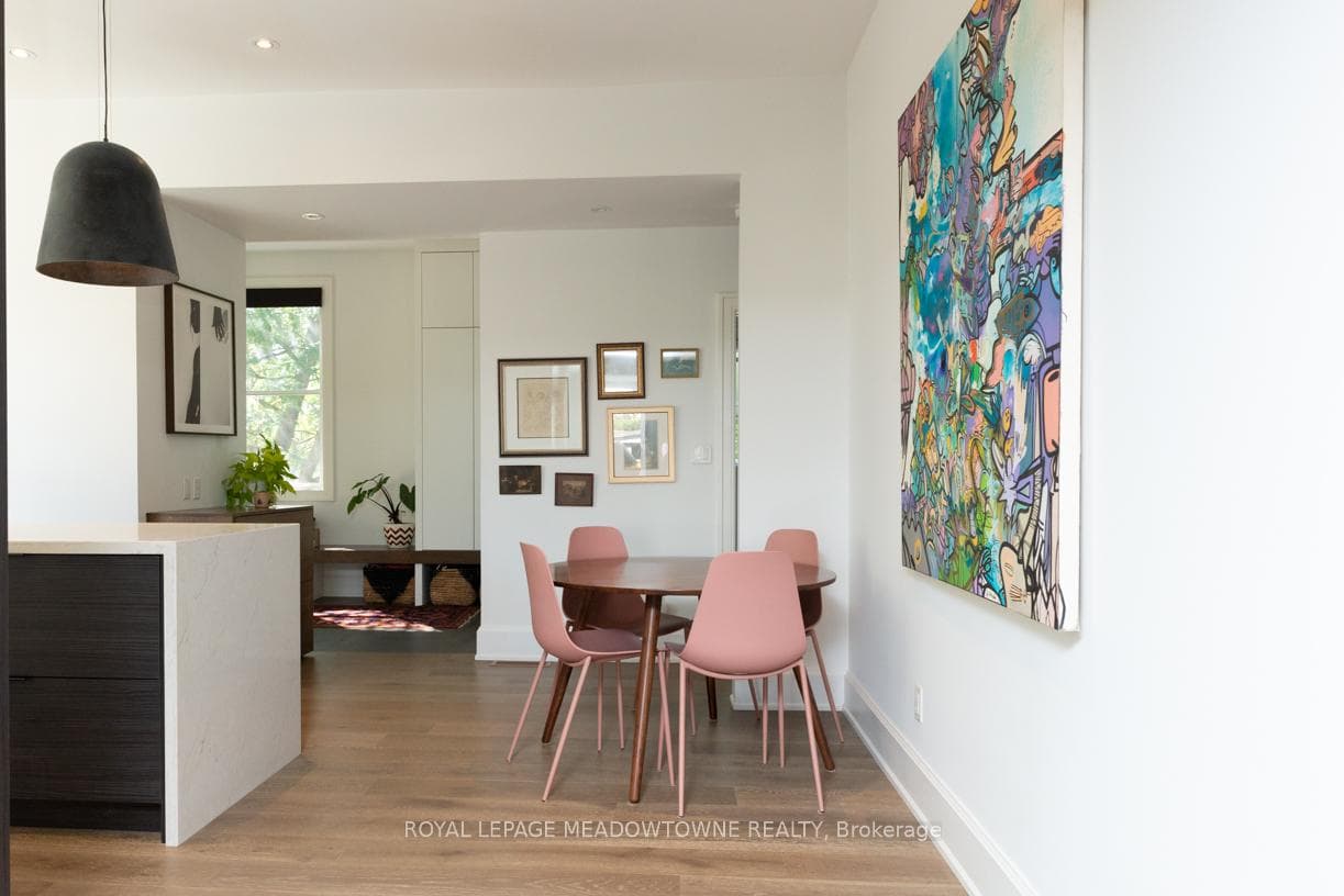 733 Arthur Street photo 10