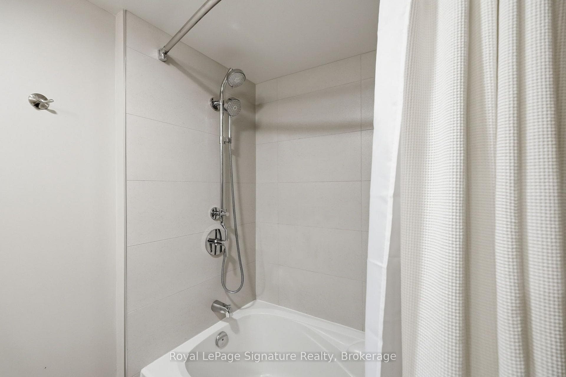 152 Jozo Weider Boulevard Unit 201 photo 27