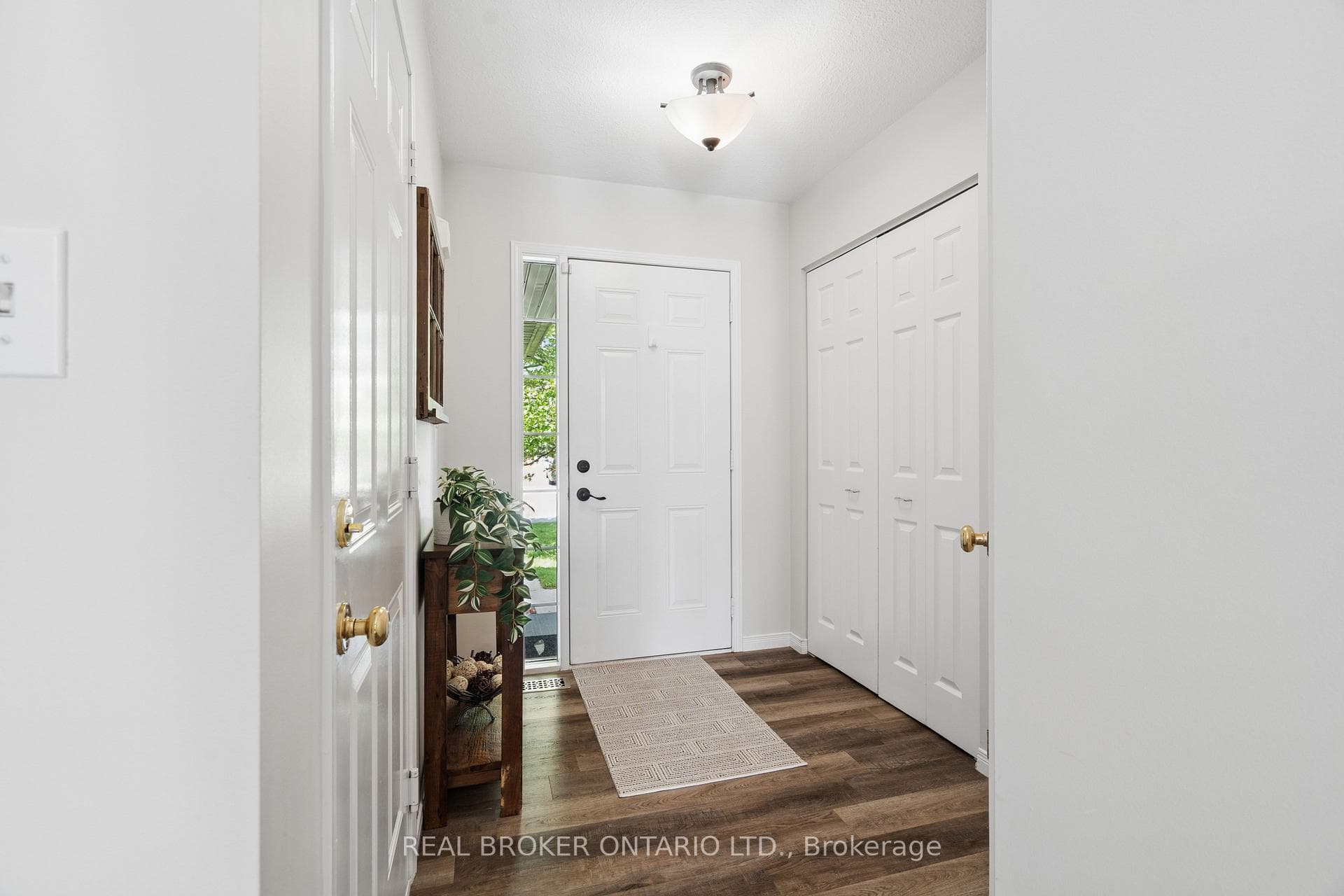 17 Ralston Drive photo 29
