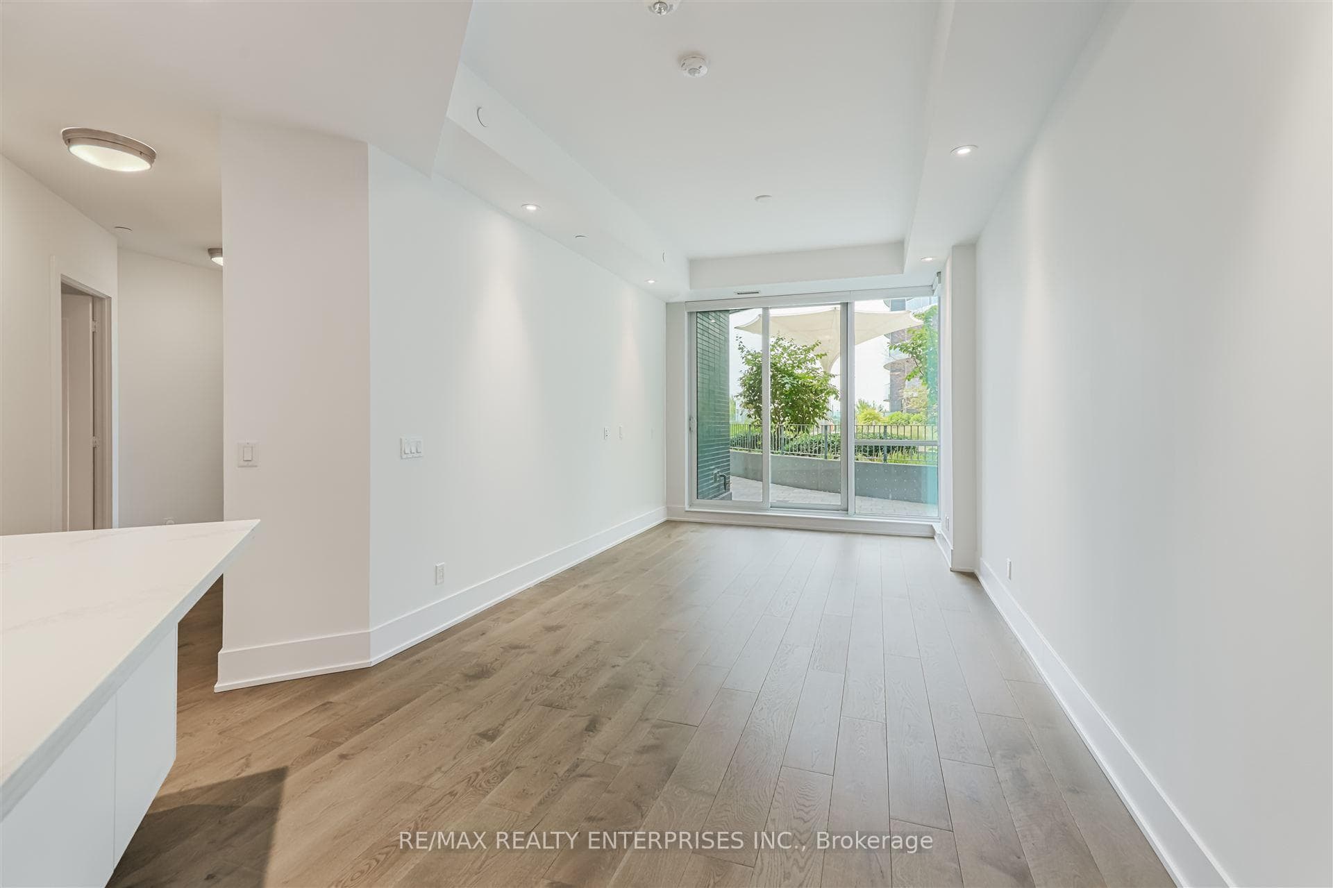 1 Edgewater Drive Unit 212 photo 13