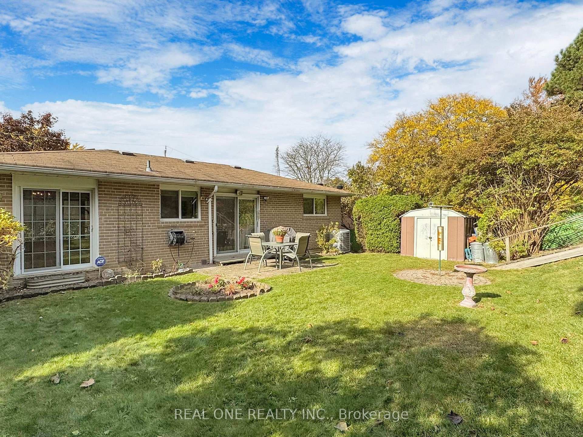 9 Lescon Road photo 20