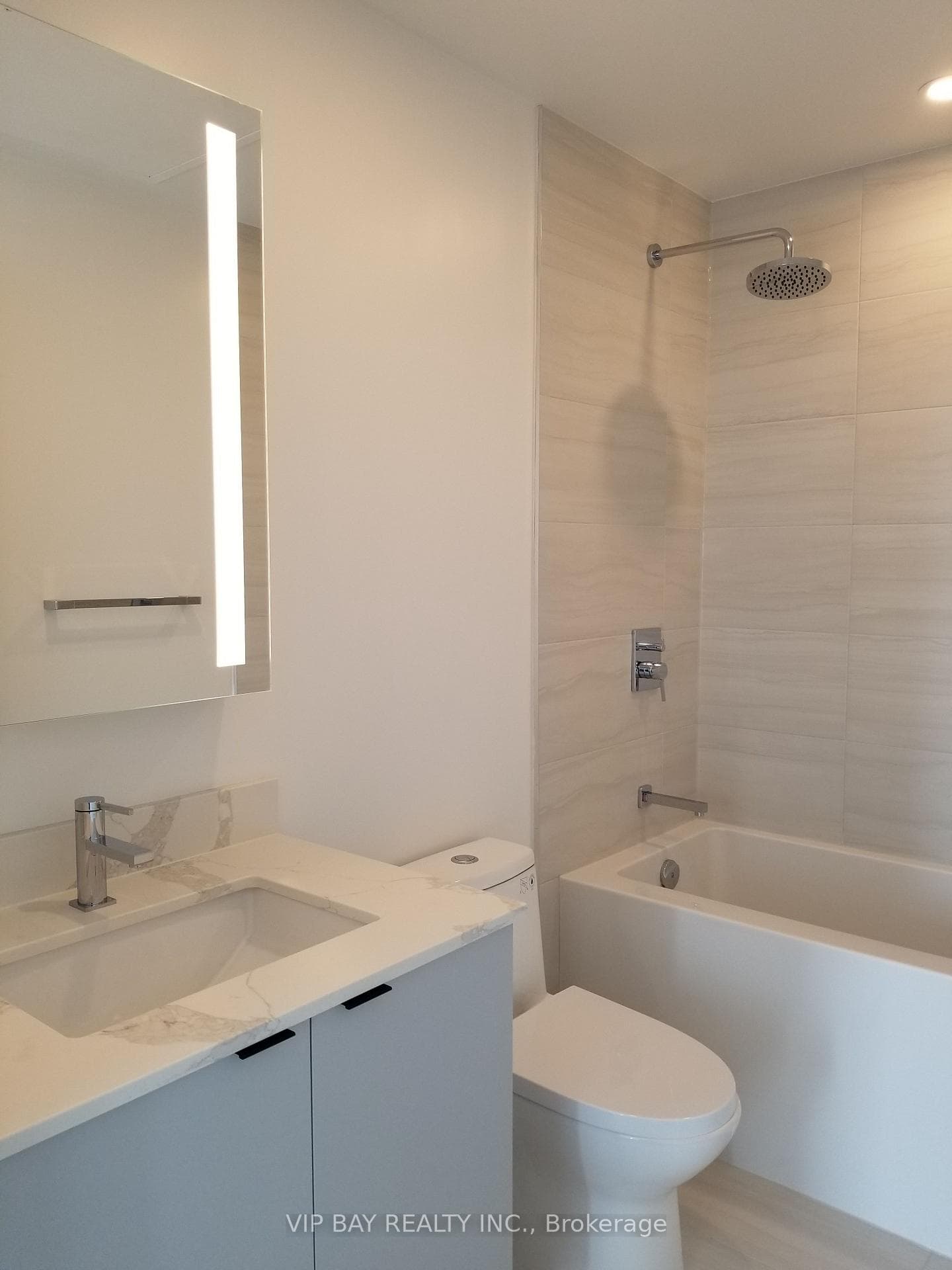 285 Dufferin Street Unit 1220 photo 19