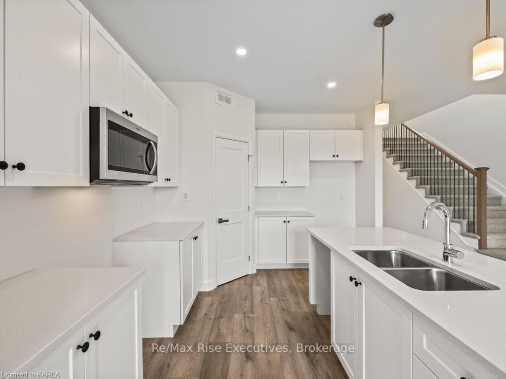 1842 CINDERHILL Street photo 12