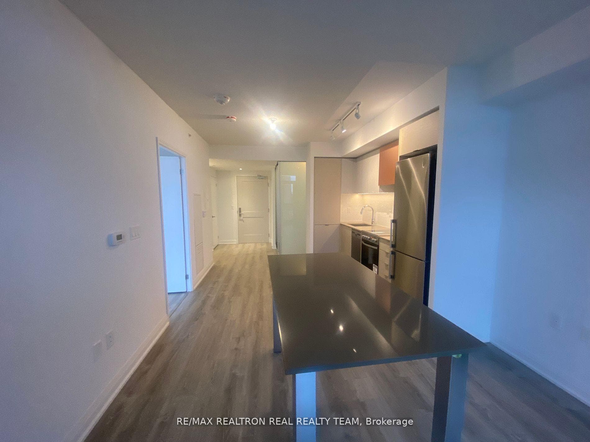 10 Gibbs Road Unit 602 photo 10