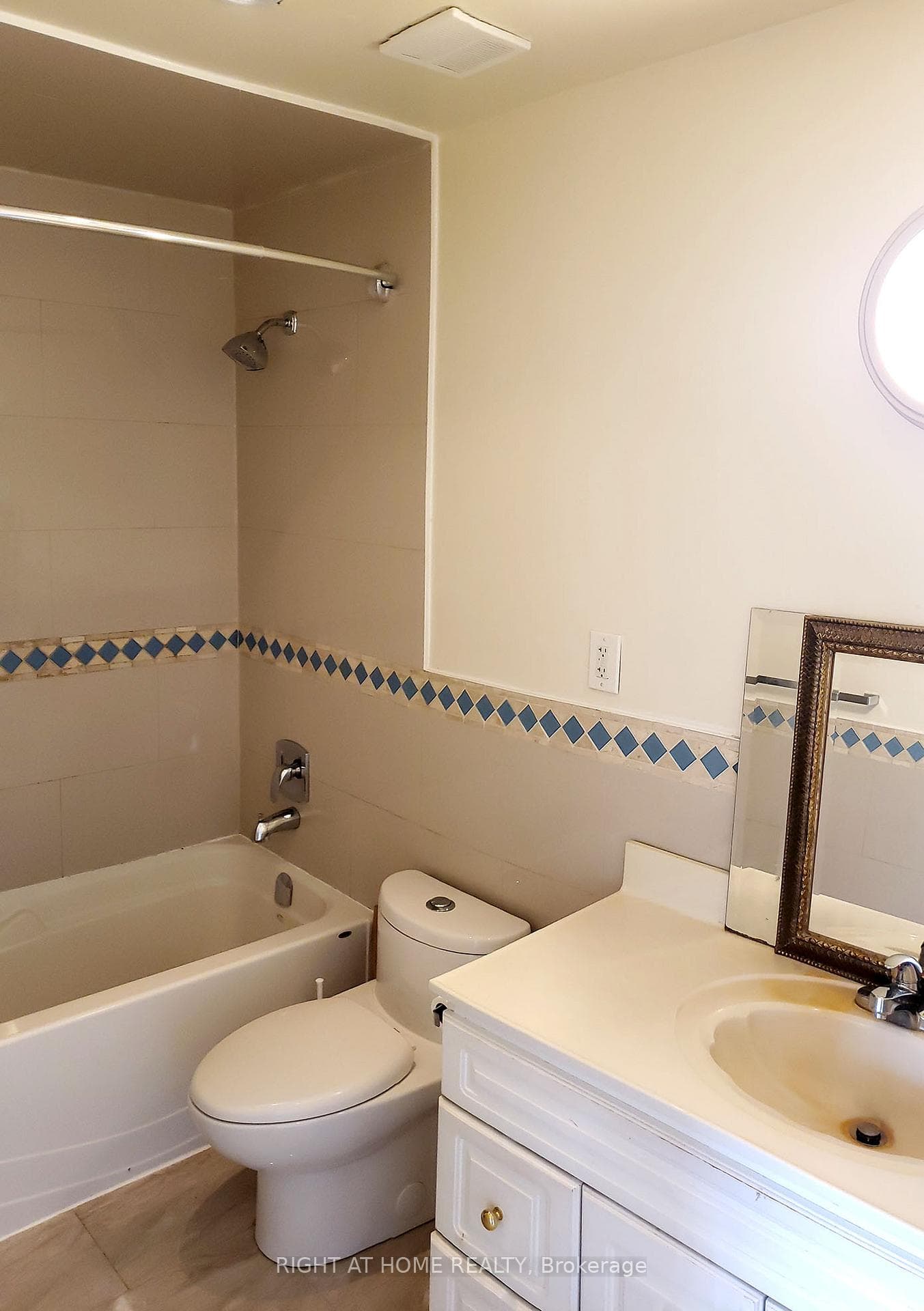 3390 Weston Road Unit 304 photo 9