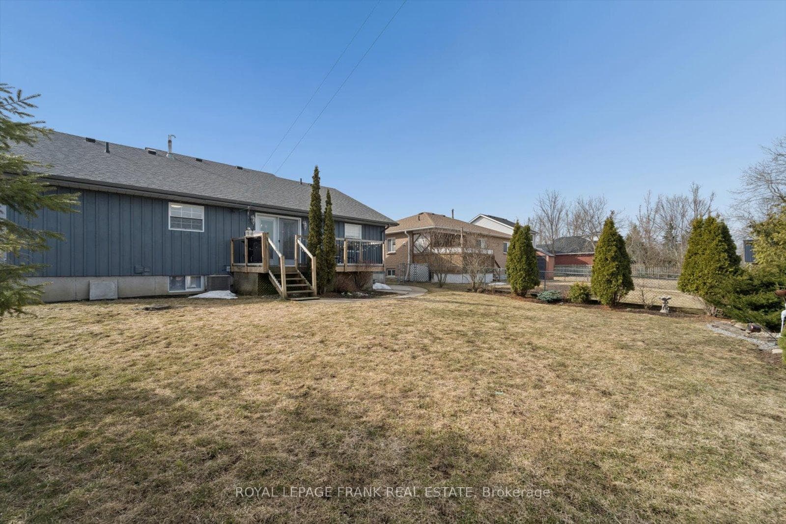 10 Olympia Court photo 46