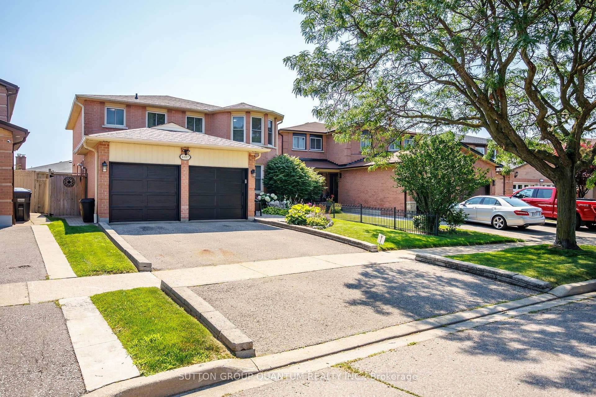 6187 Camgreen Circle photo 2