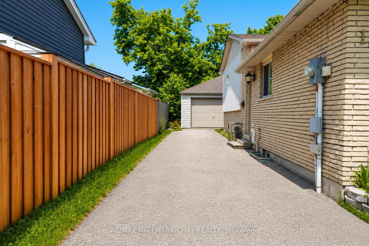 16 Austen Lane photo 22