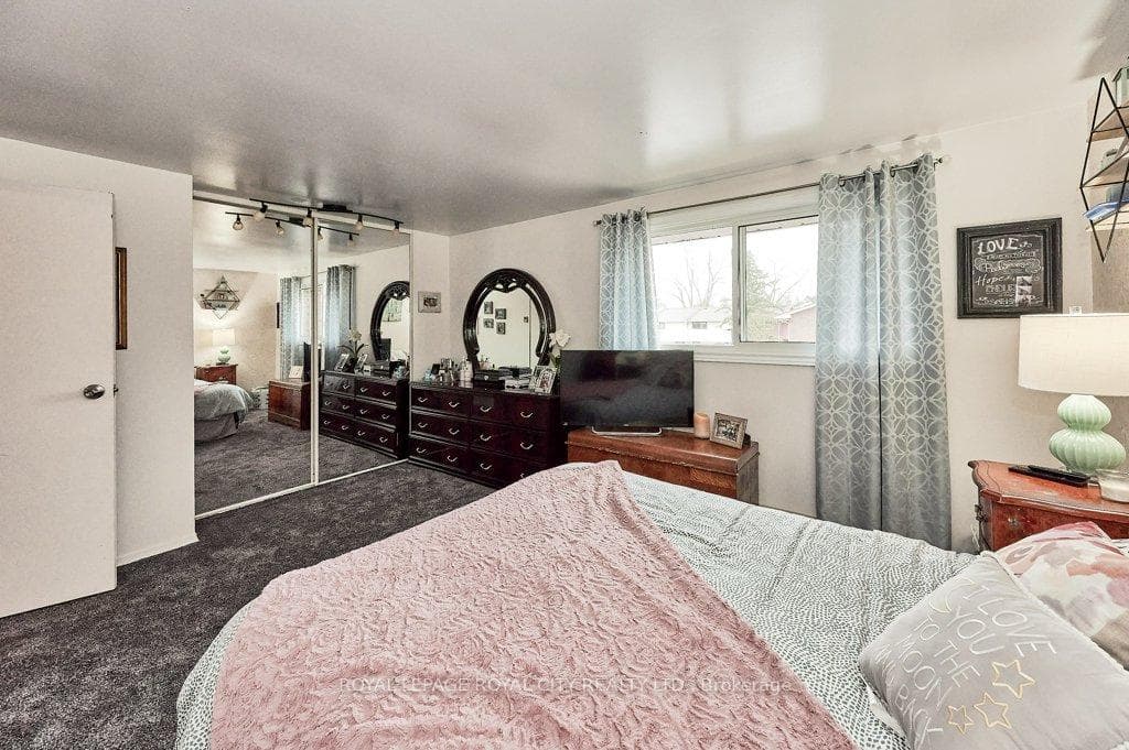 49 Rhonda Road Unit 79 photo 16