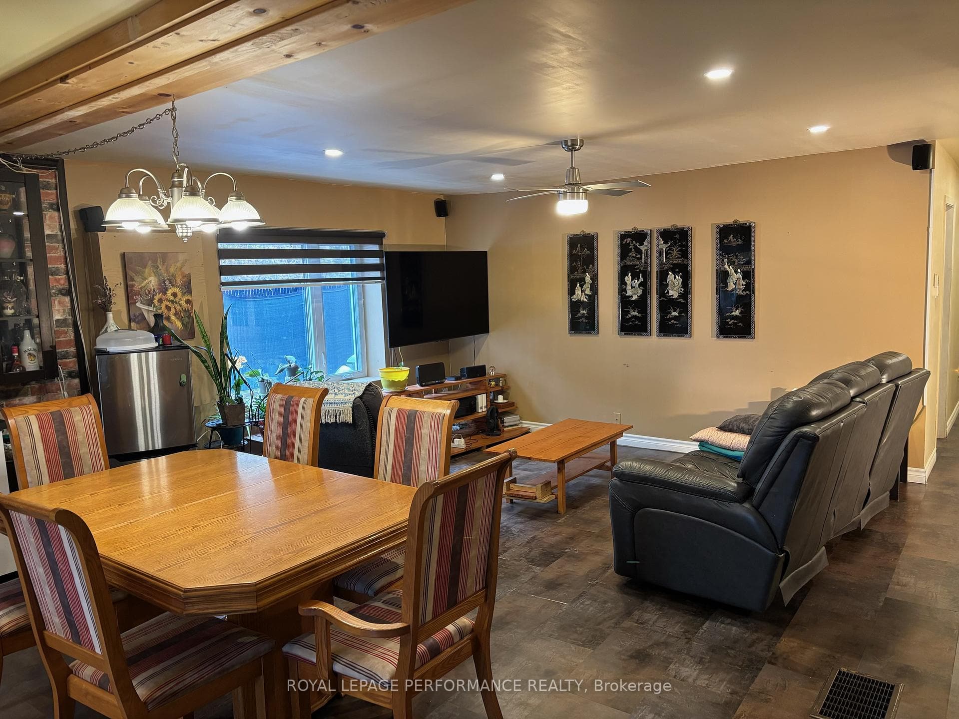 743 Regent Street photo 4