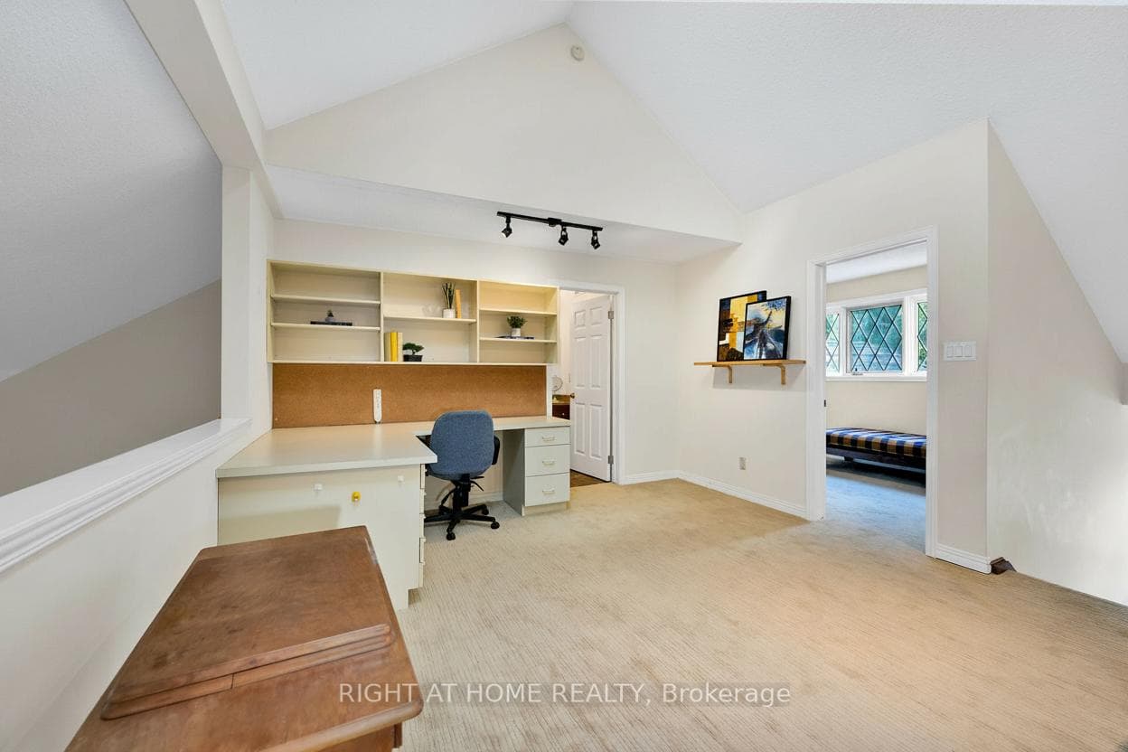 33 Walnut Drive photo 29