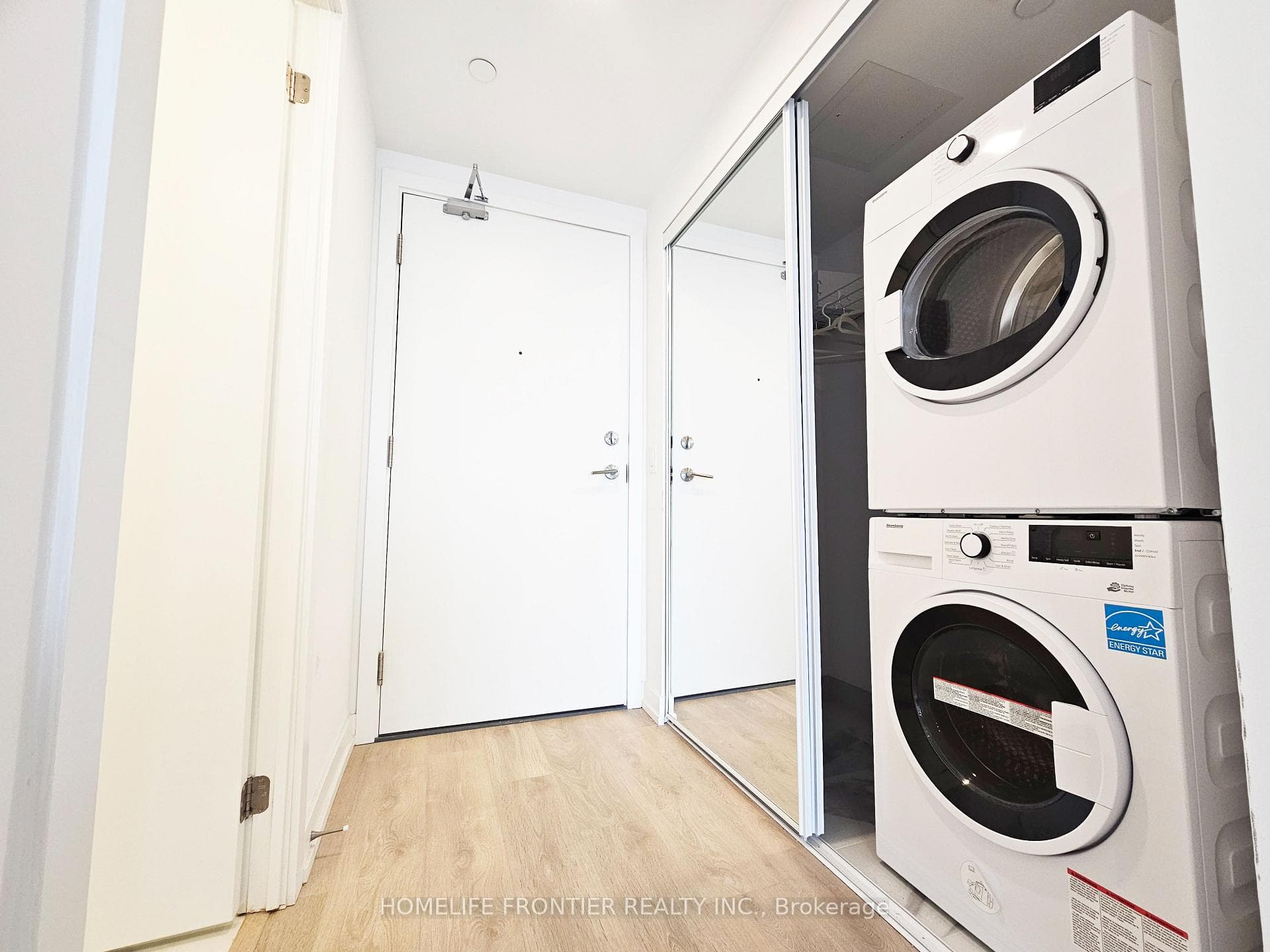 1100 Sheppard Avenue Unit 918 photo 11