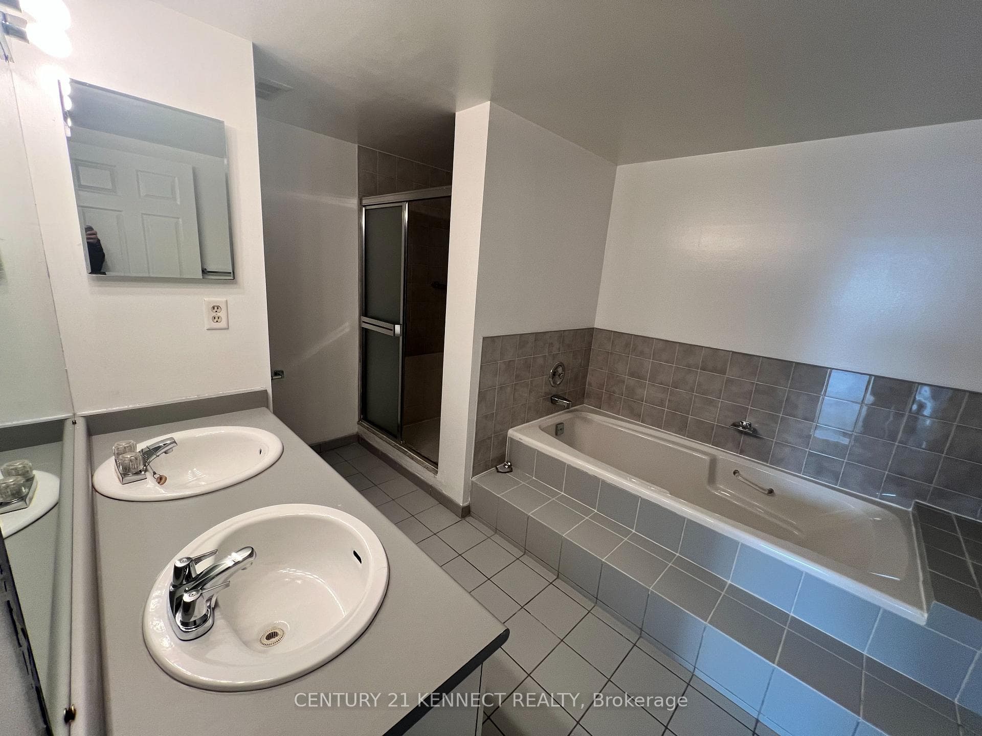 4725 Sheppard Avenue Unit 604 photo 25