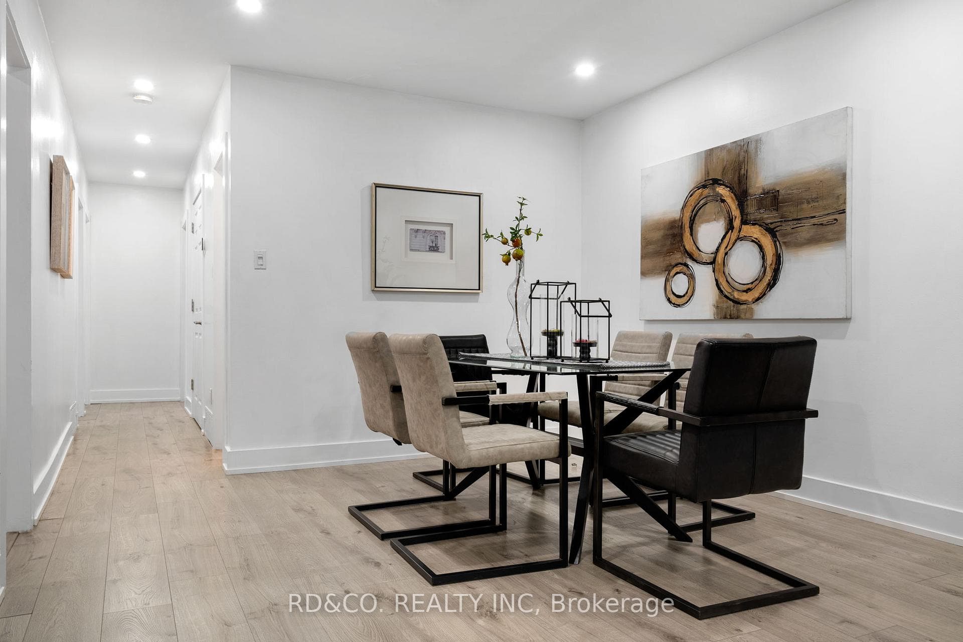 851 MODLIN Road photo 13