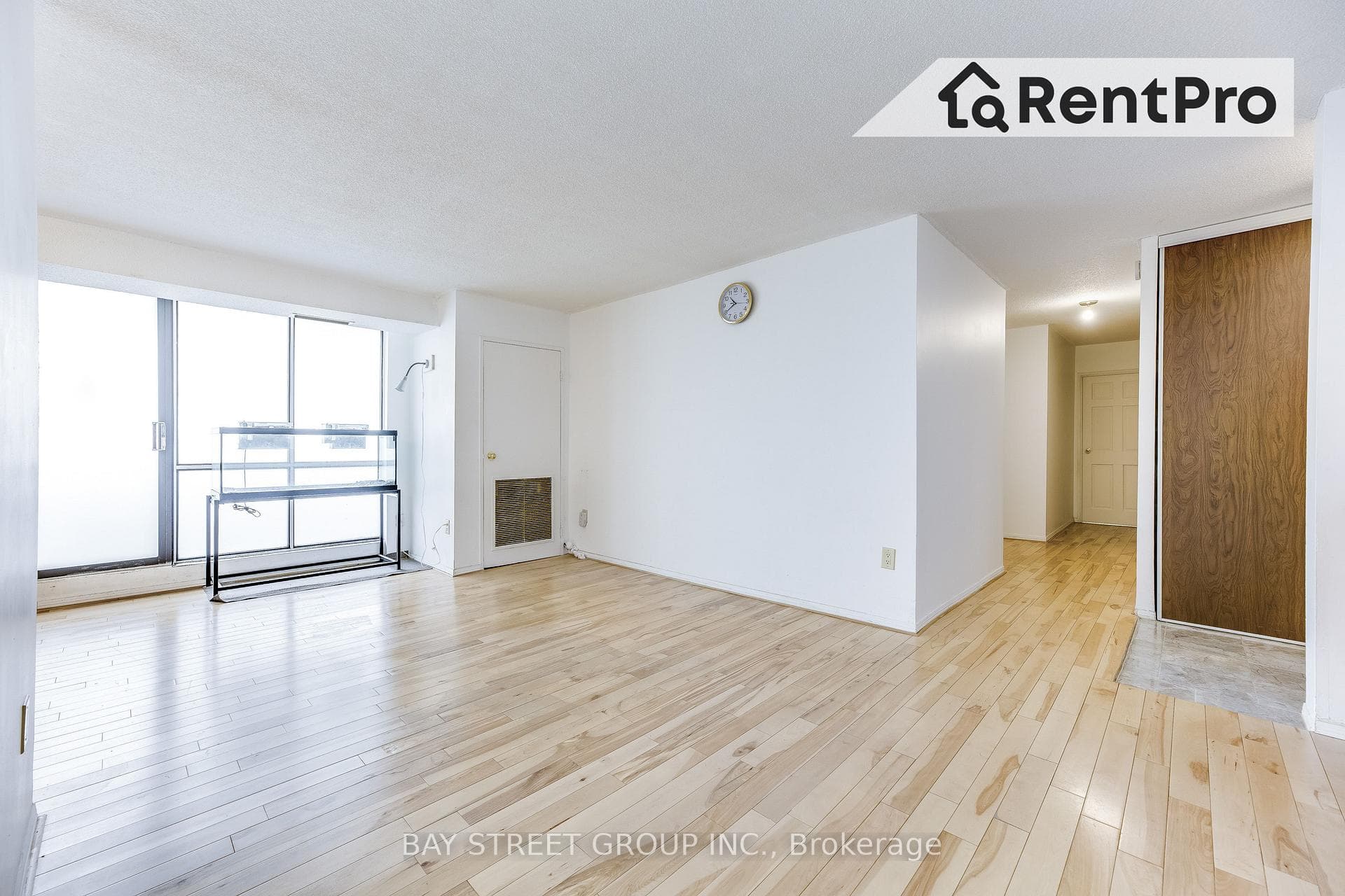 10 Stonehill Court Unit 1207 photo 8