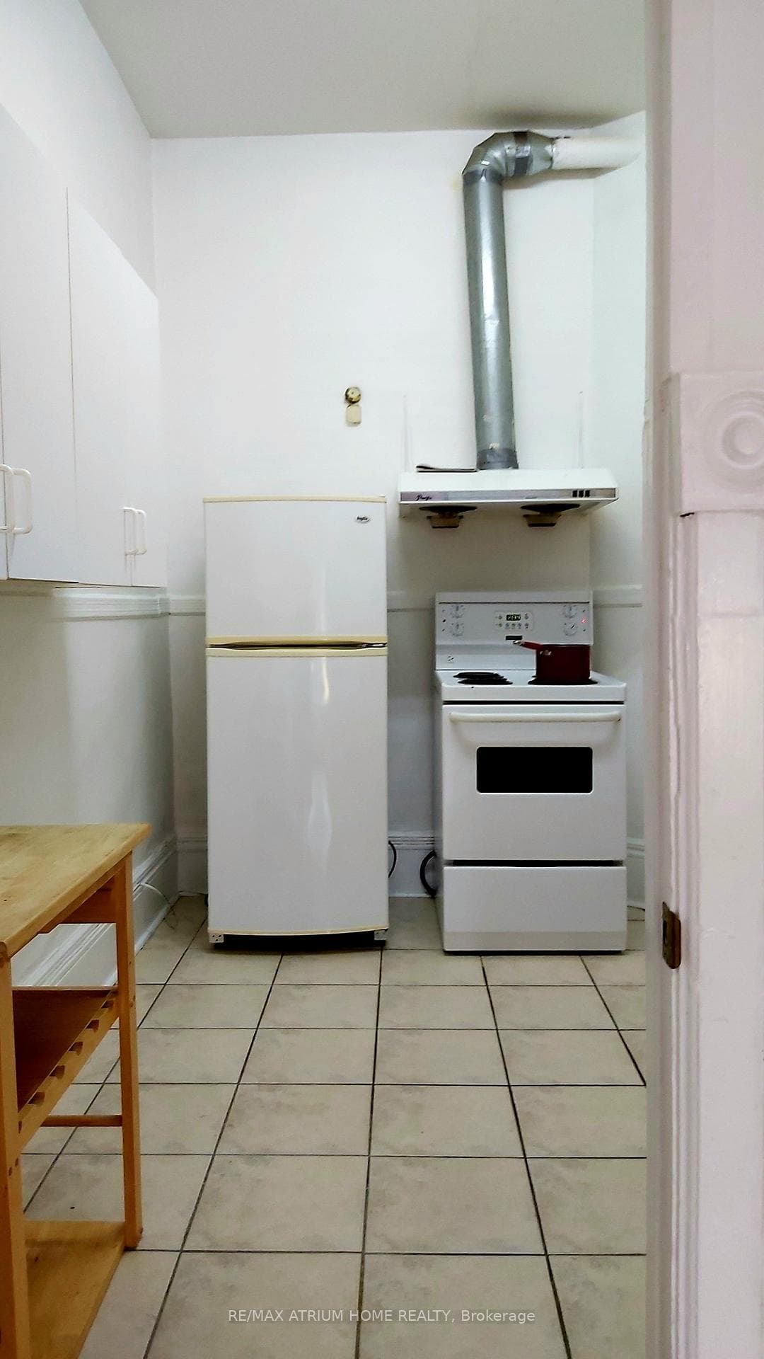 405 Spadina Avenue Unit 2nd Flr photo 10