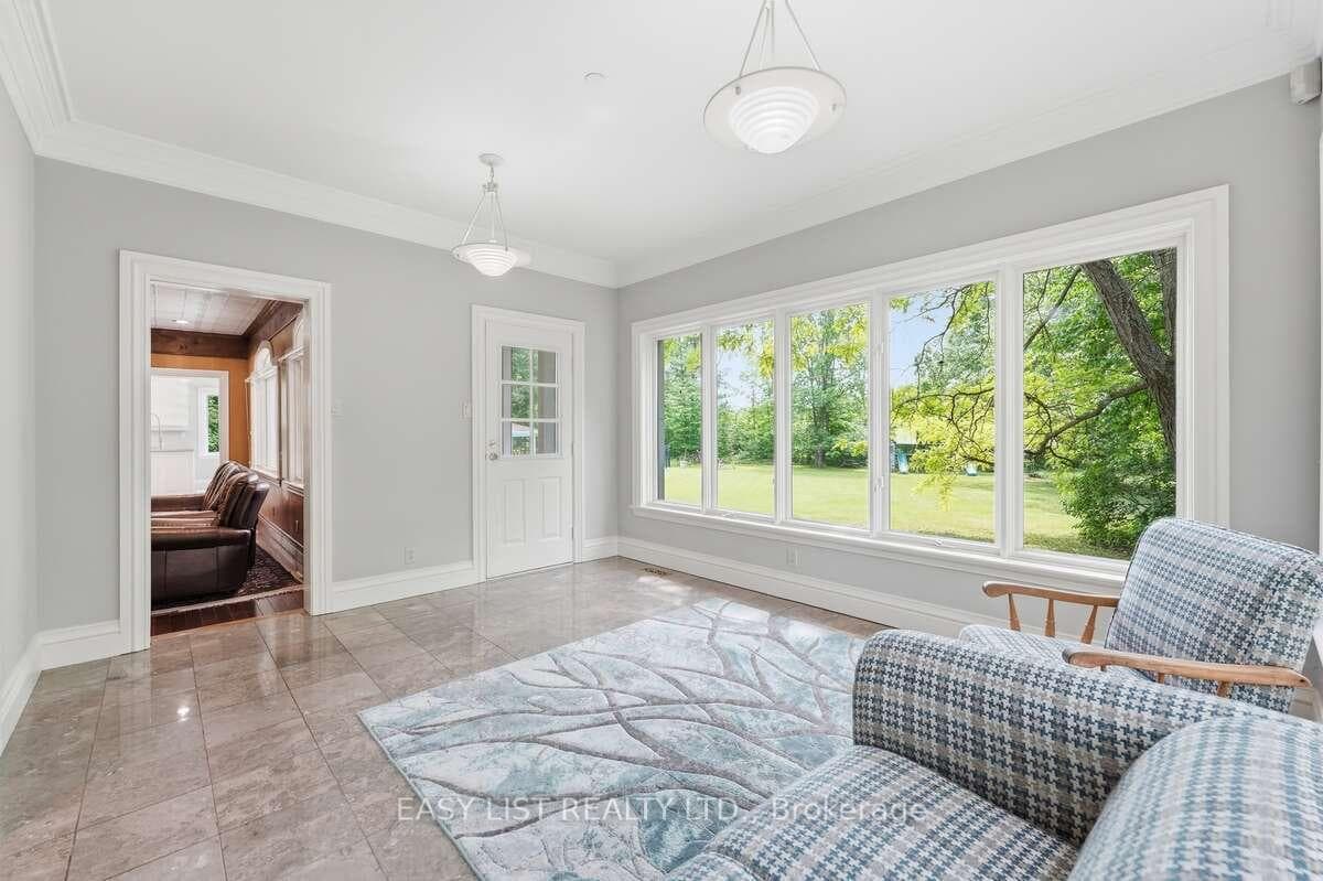 28 Marchbrook Circle photo 24