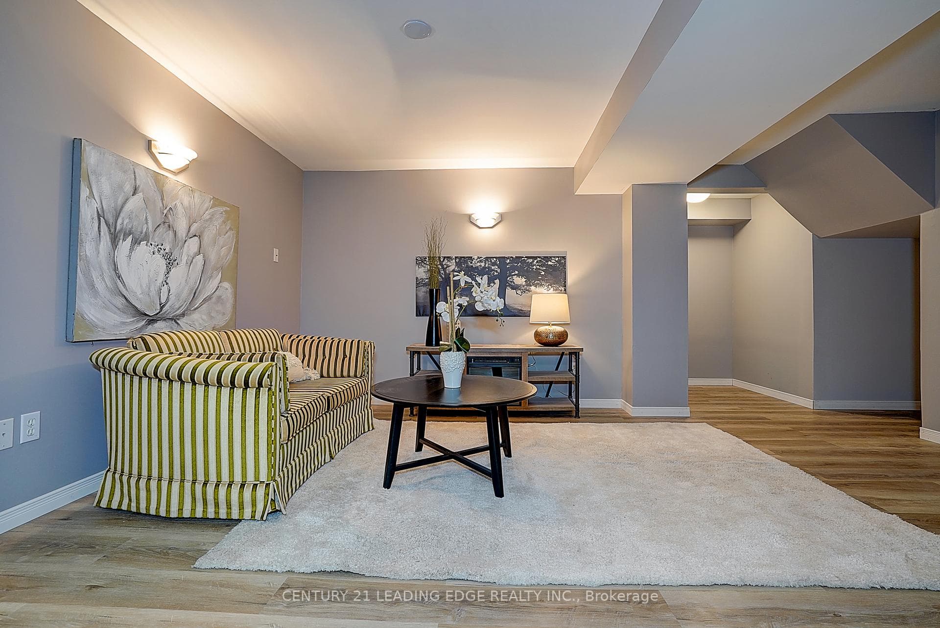 27 Sawyer Crescent photo 32