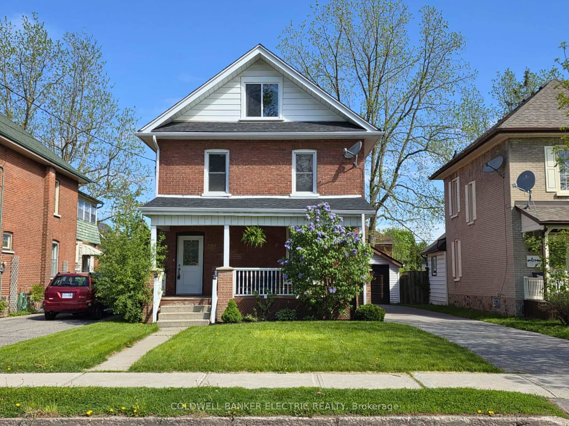 202 Braidwood Avenue photo 48
