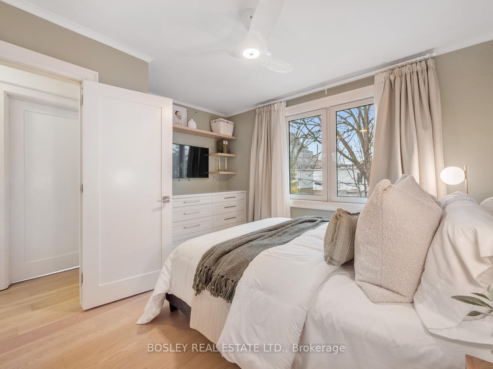 51 Beck Avenue photo 19