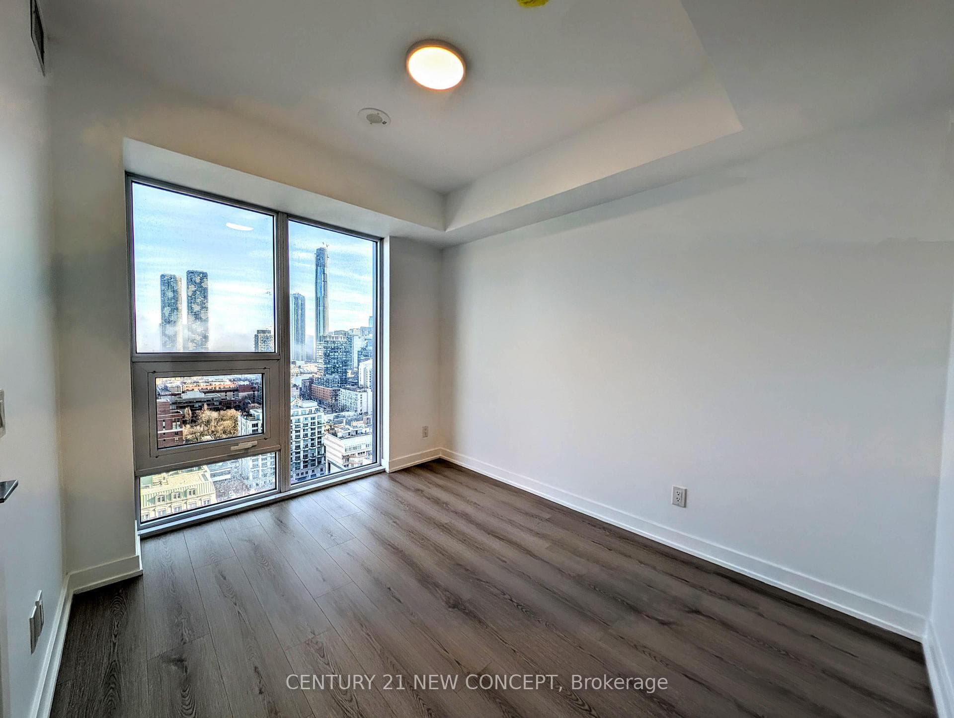 100 Queen Street Unit 2807 photo 8