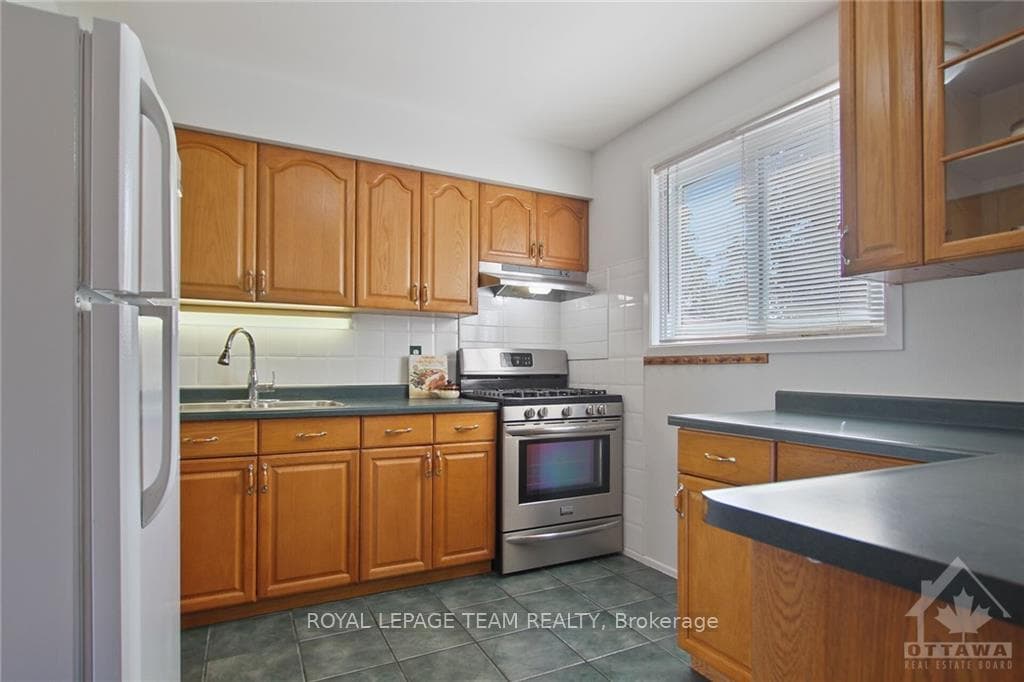 57 CASTLEFRANK Road photo 10