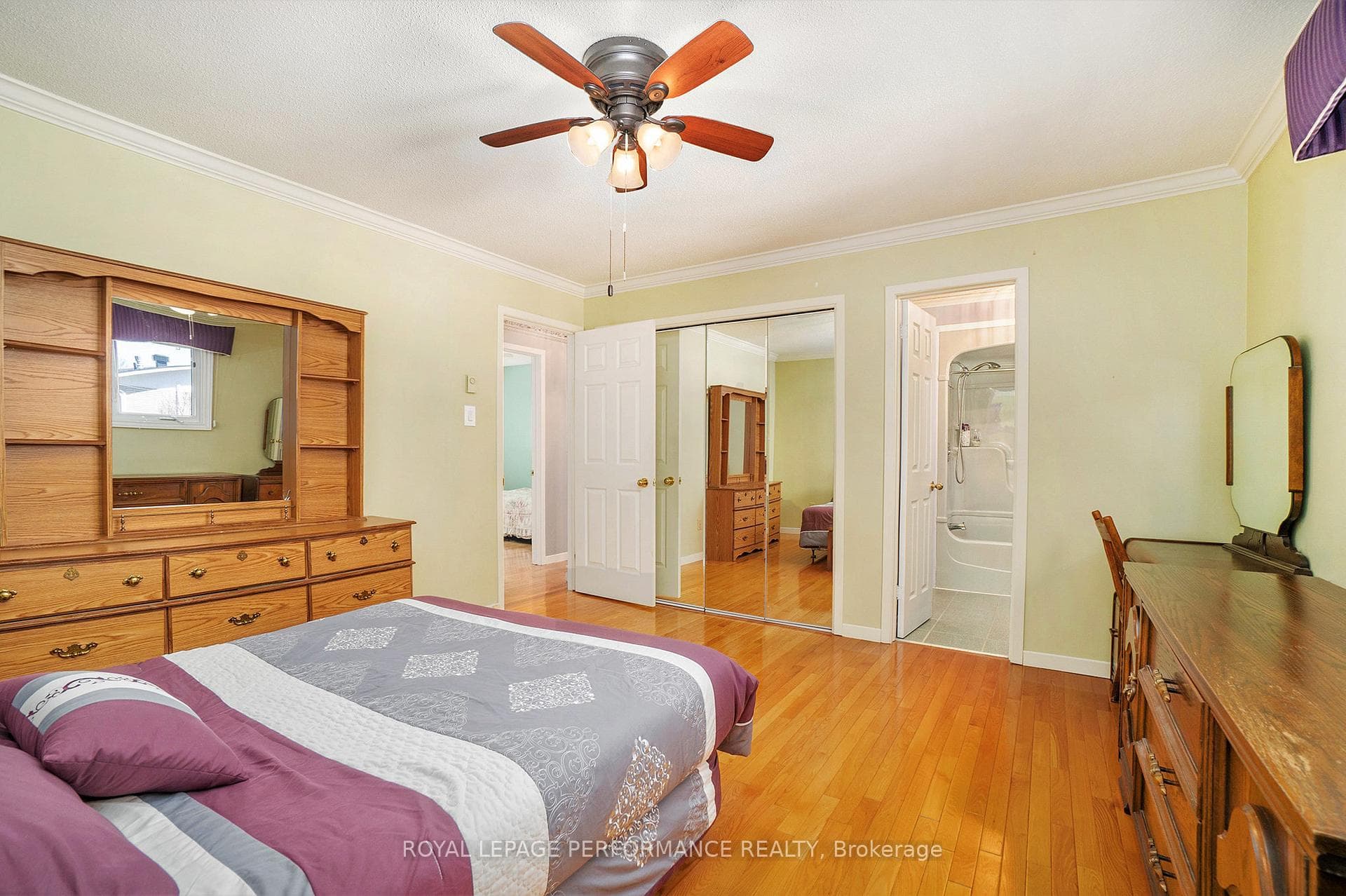 5 Albert Street photo 16