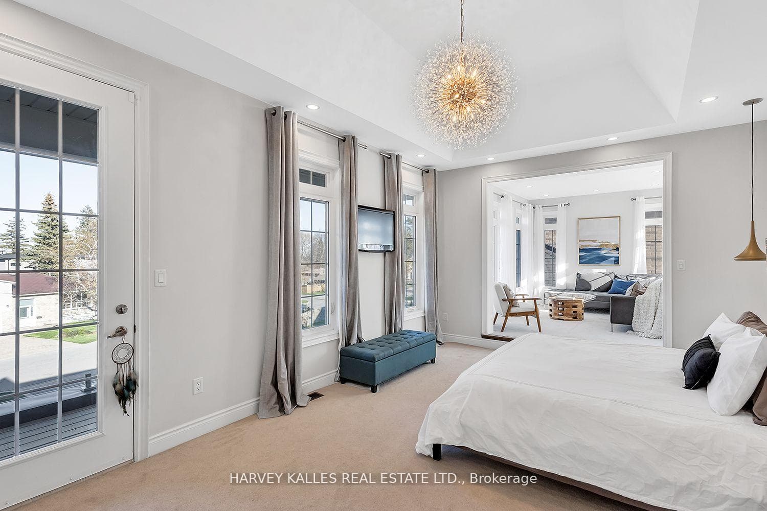 Huge Primary Suite with Sitting Room