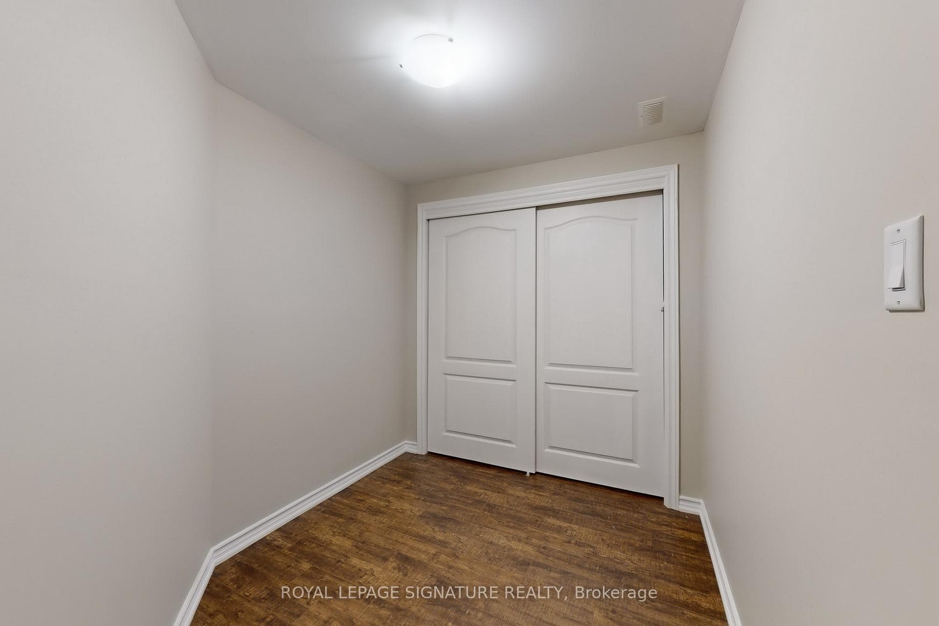 35 Grange Drive Unit Lower photo 22