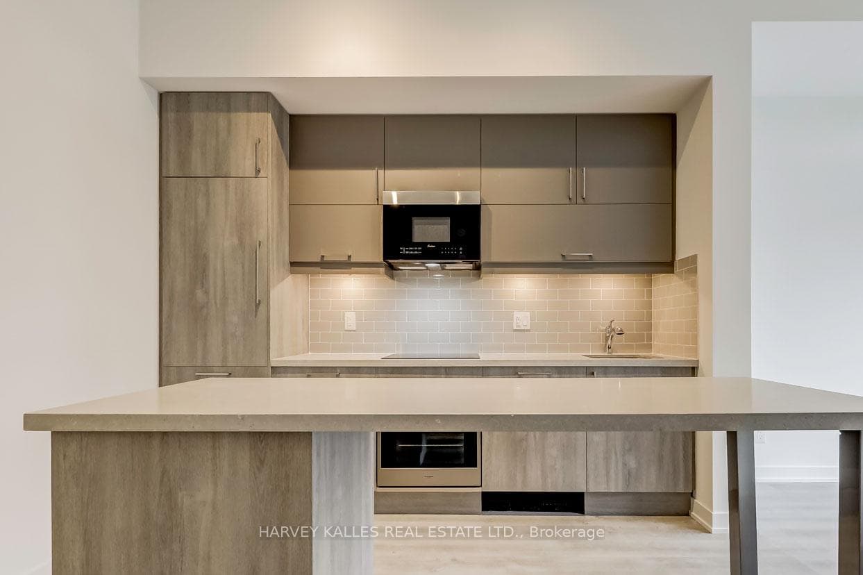 8119 Birchmount Road Unit 1006A photo 9