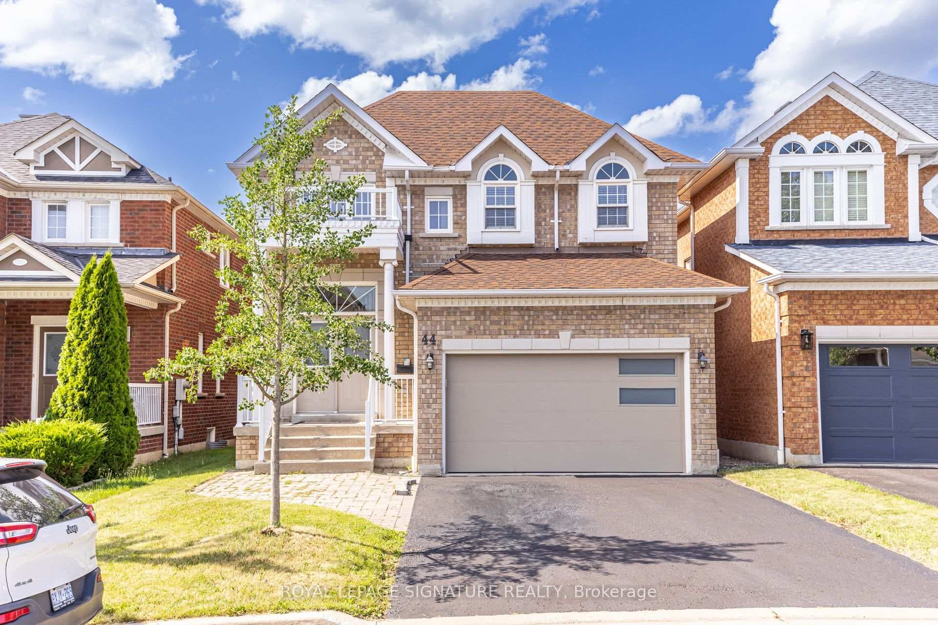 44 Selby Drive photo 1