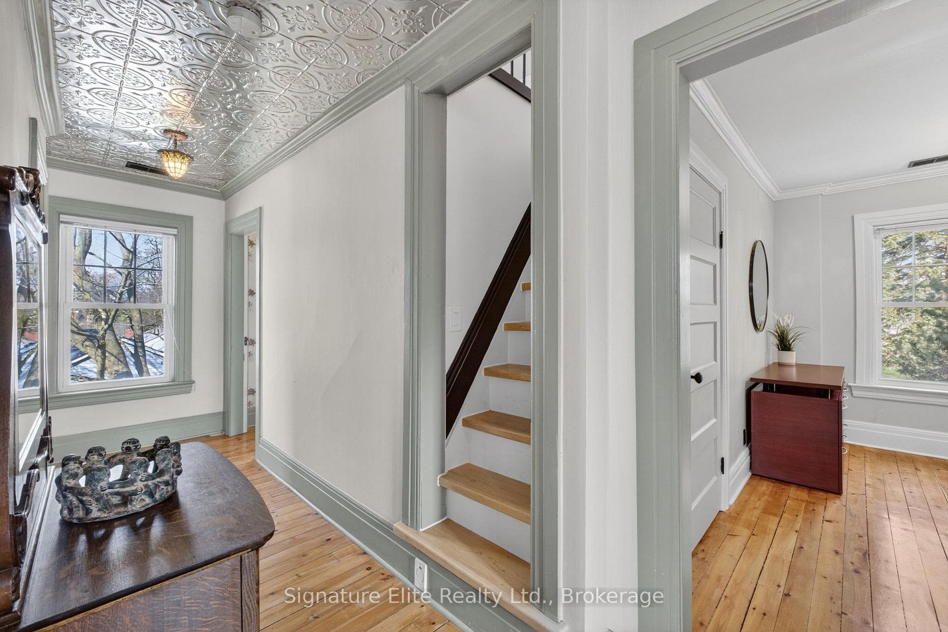 60 Winchester Road photo 31