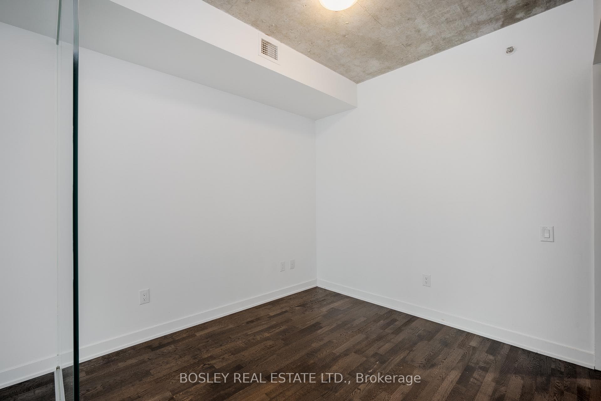 38 Stewart Street Unit 906 photo 12