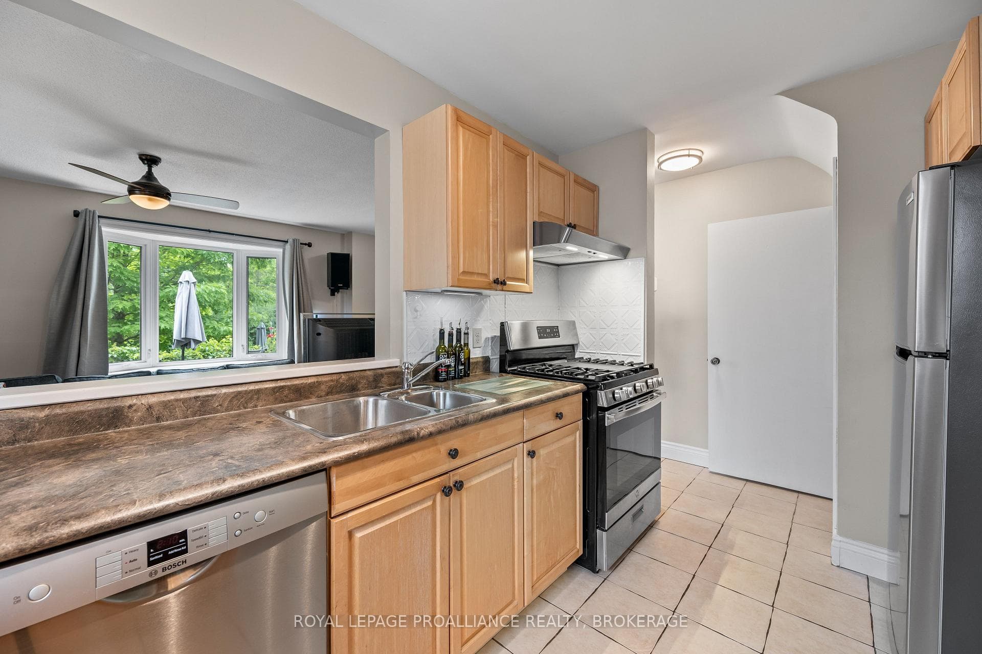 12 Westmoreland Road photo 10