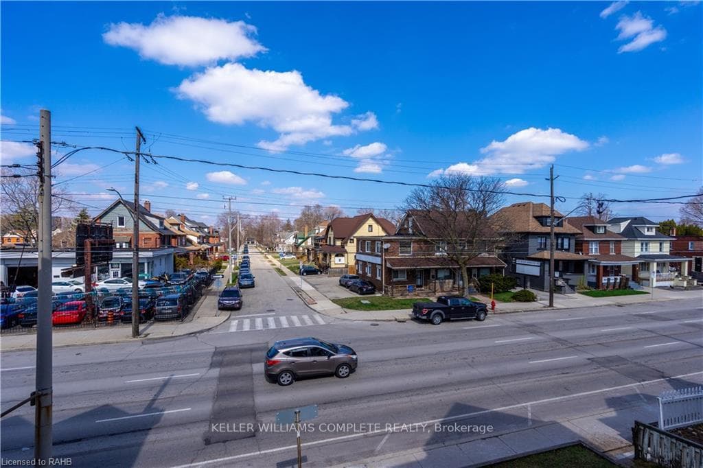 648 MAIN Street photo 40