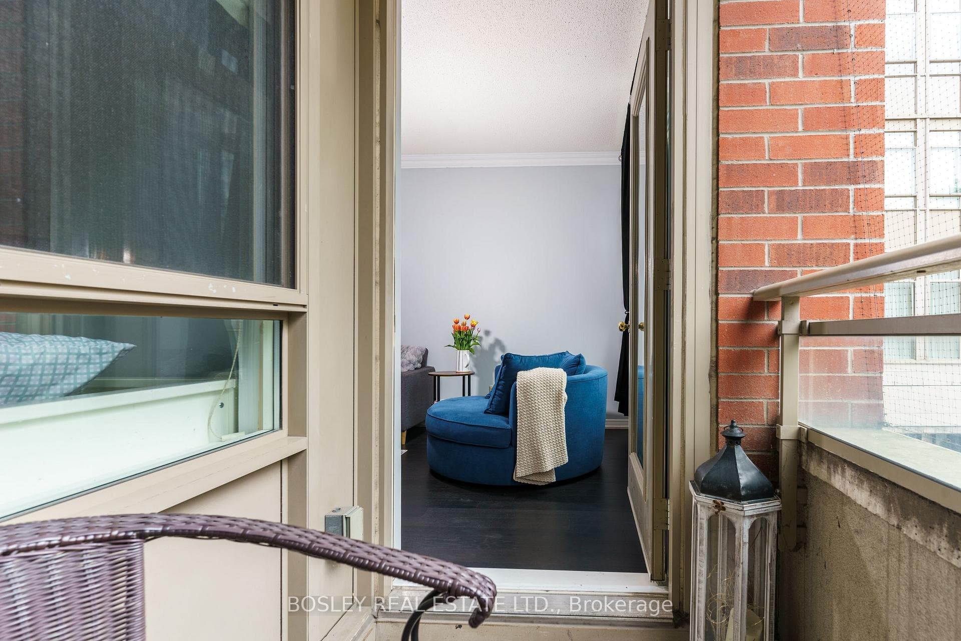 39 Jarvis Street Unit 305 photo 13