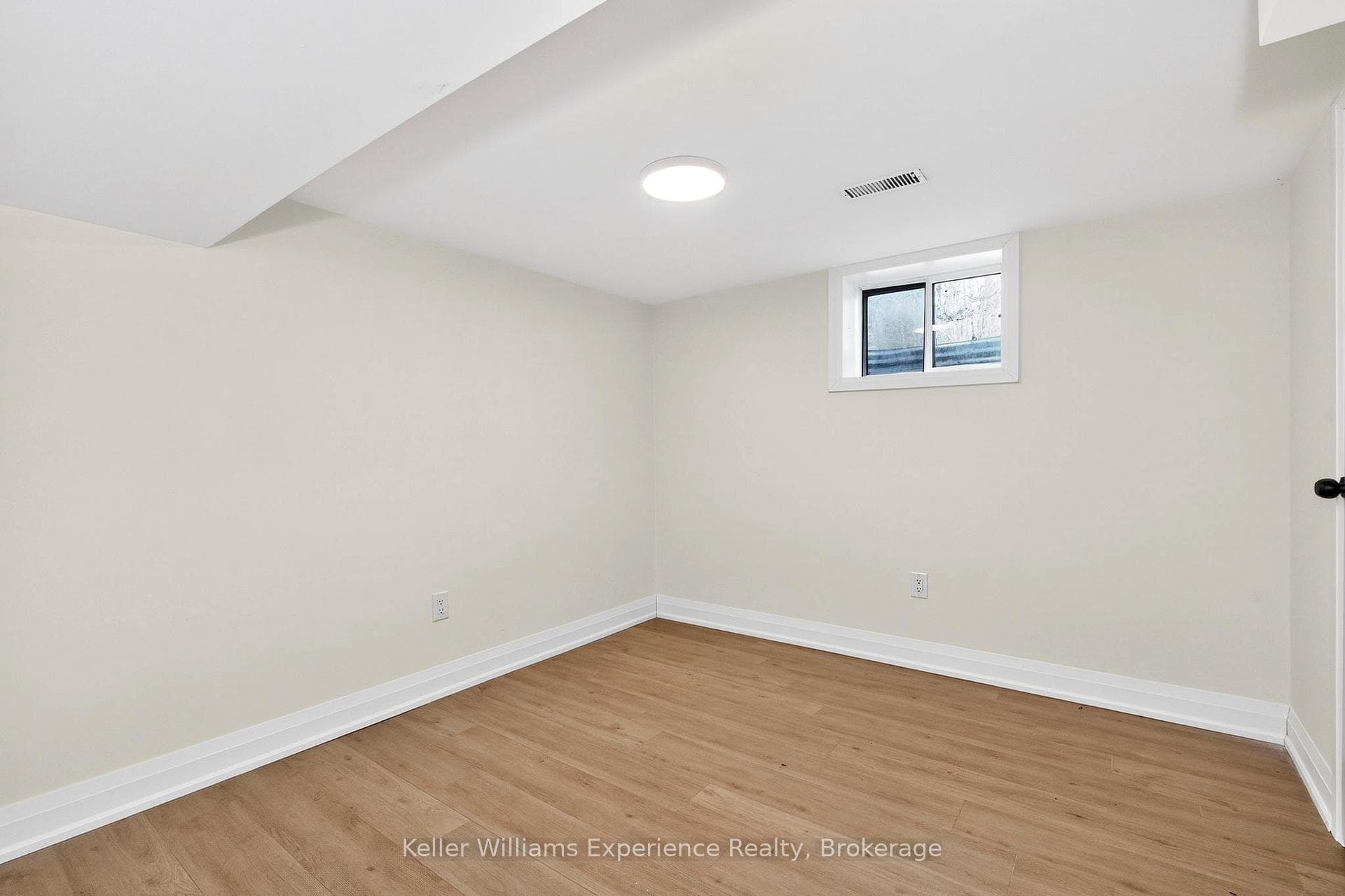 29 Nida Drive photo 32