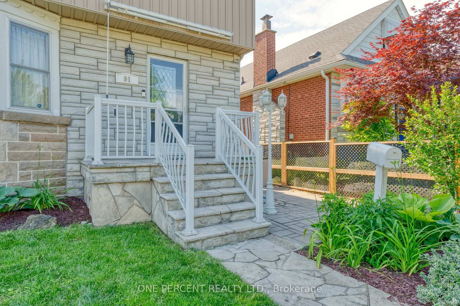 91 Weir Street photo 4
