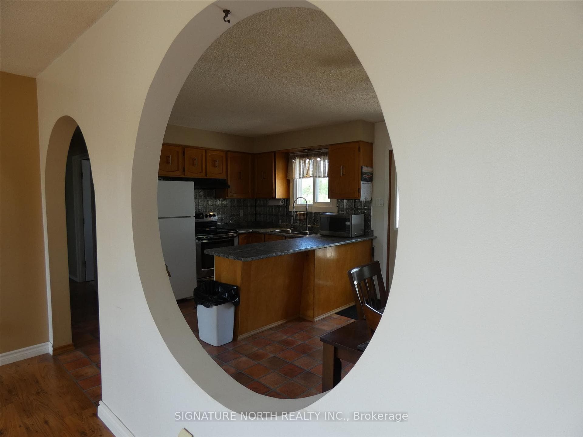 212 Third Ave NW photo 11