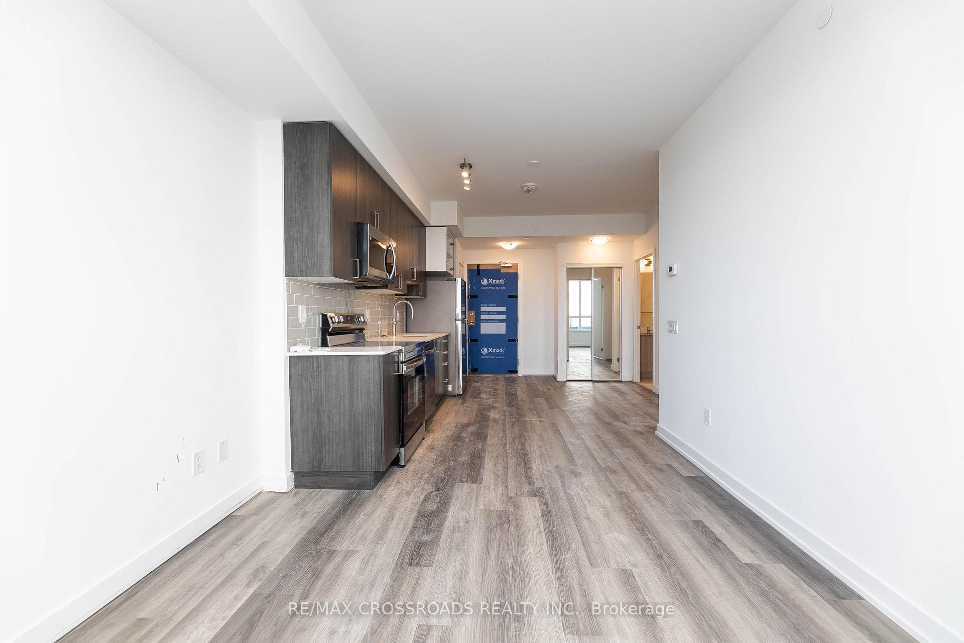 1455 Celebration Drive Unit 2501 photo 8