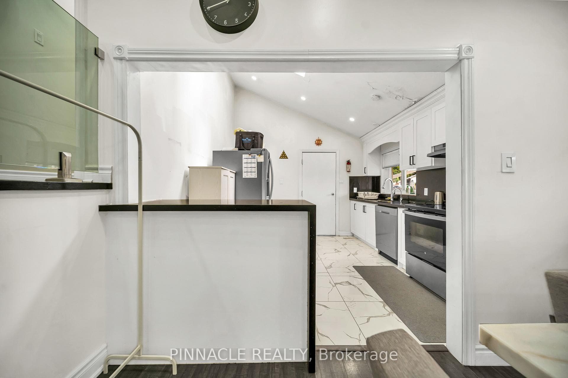 2 Ladysbridge Drive photo 14