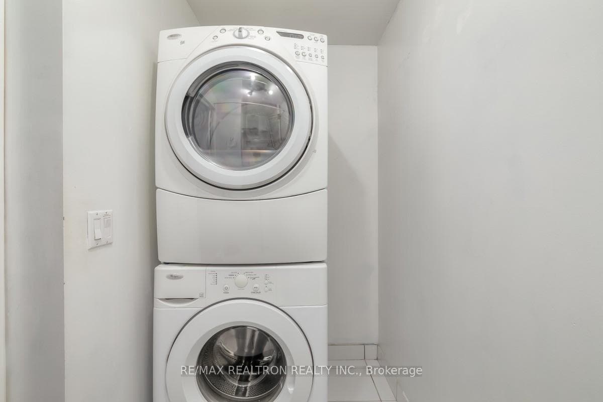188 Bonis Avenue Unit 314 photo 22