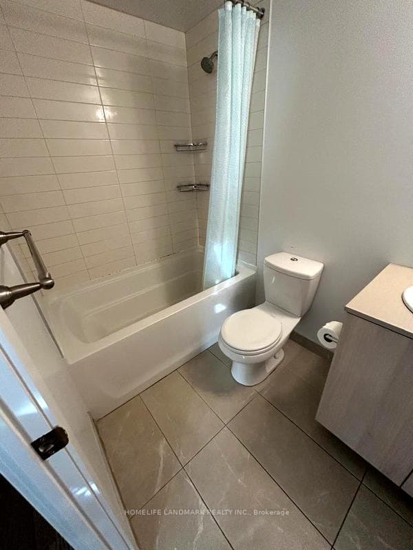 11 Wellesley Street Unit 5011 photo 8