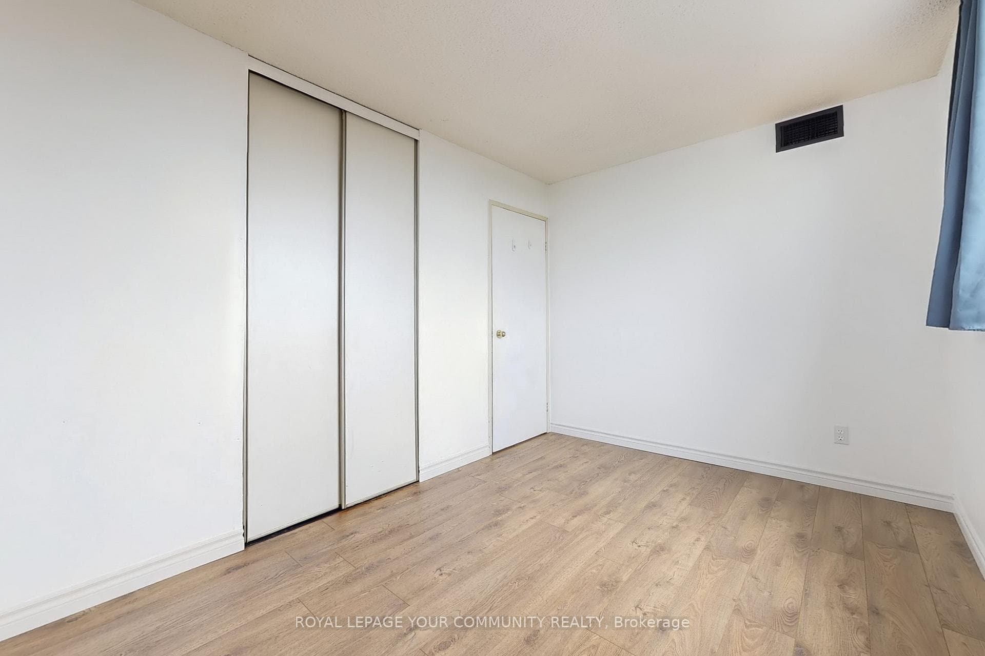 1665 Victoria Park Avenue Unit 806 photo 20