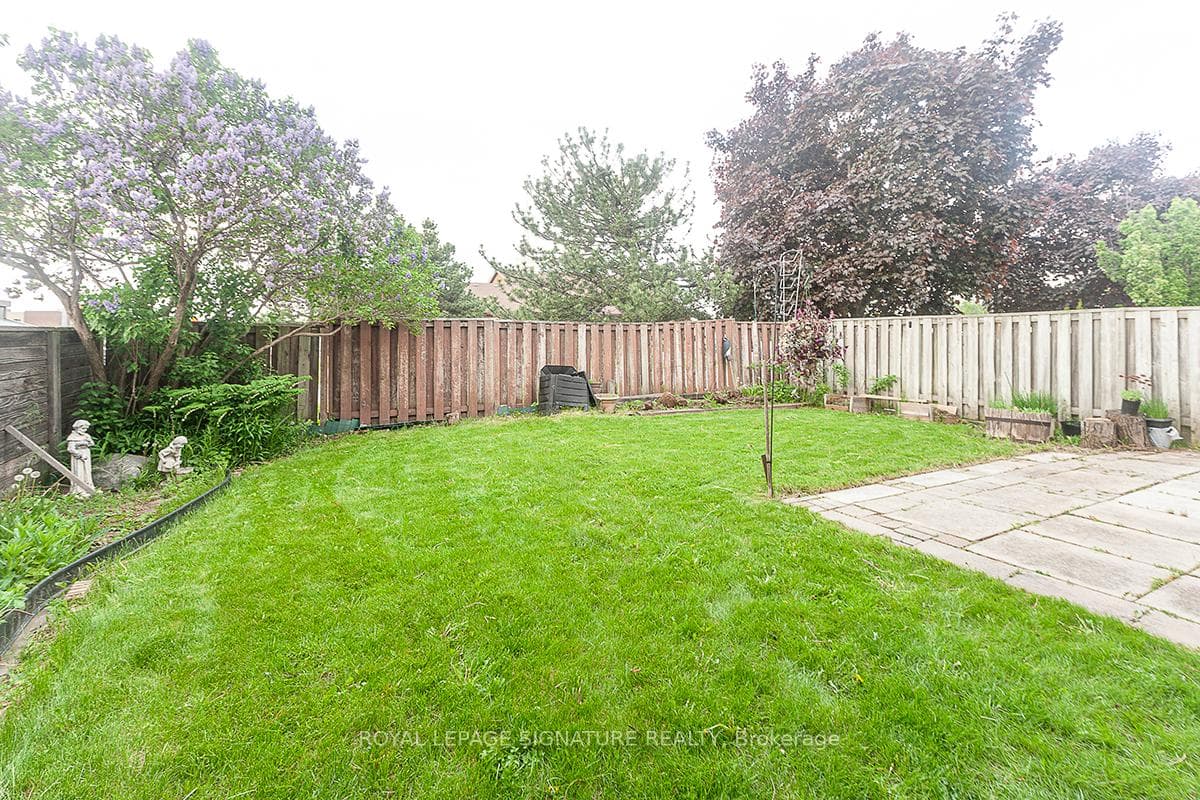 55 Malabar Crescent photo 35