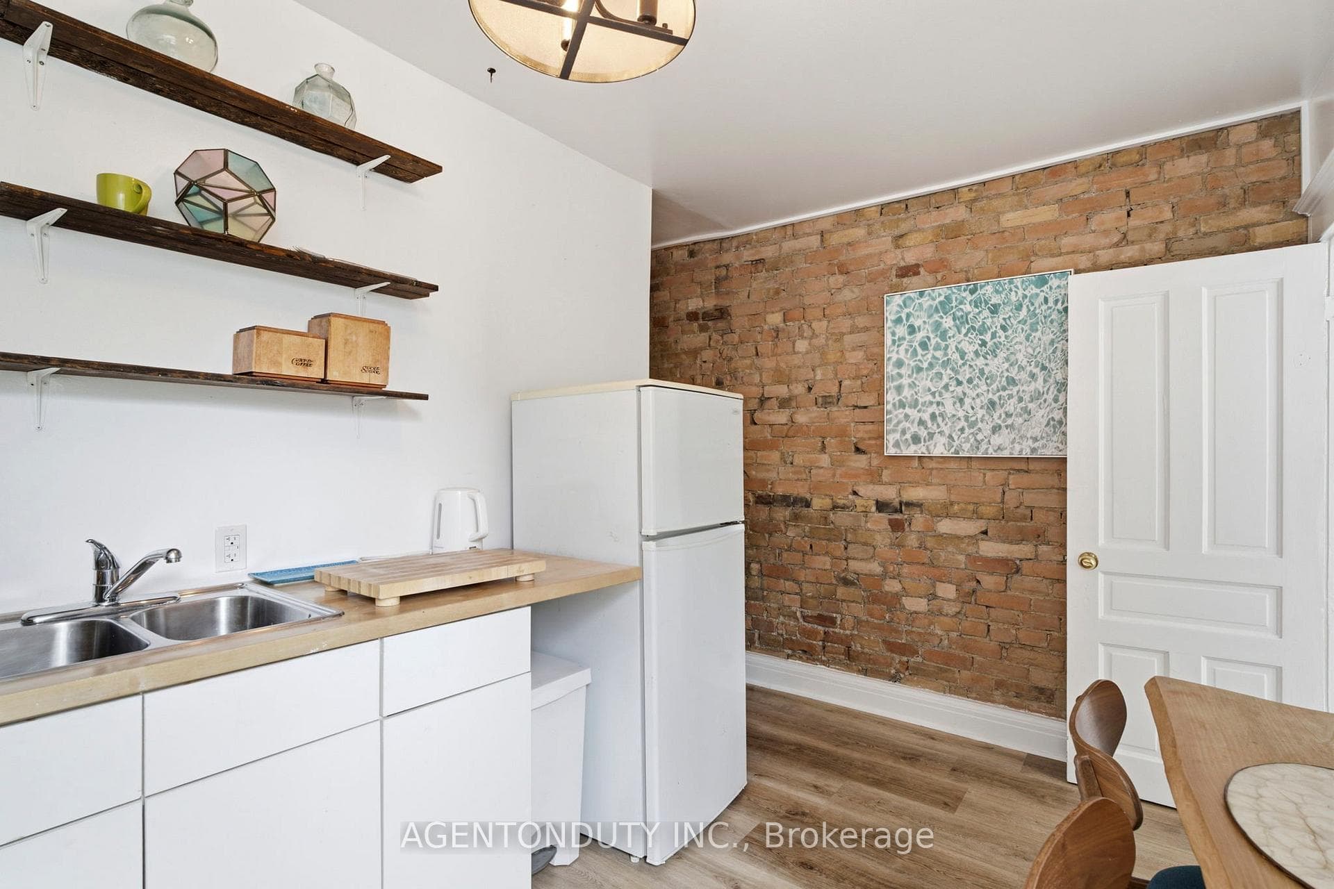 2nd Floor Kitchenette